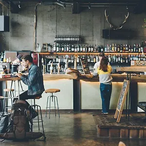 Hostel Nui. & Bar Lounge, Tokio